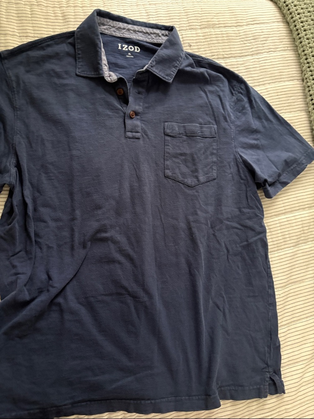 Izod Men’s Navy Short-Sleeve Pocket Polo